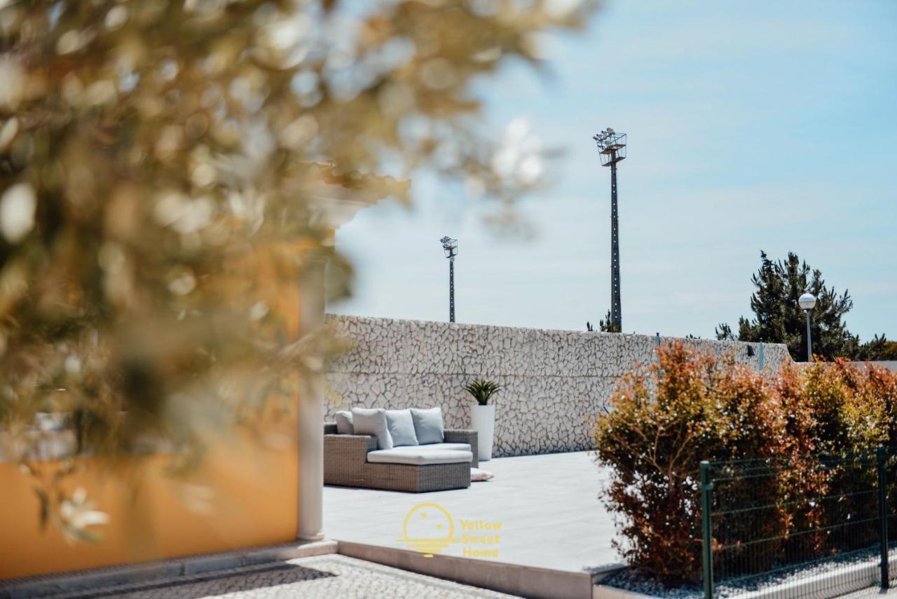 Yellow Sweet Home - Maria E Beatriz Nazaré Exterior photo