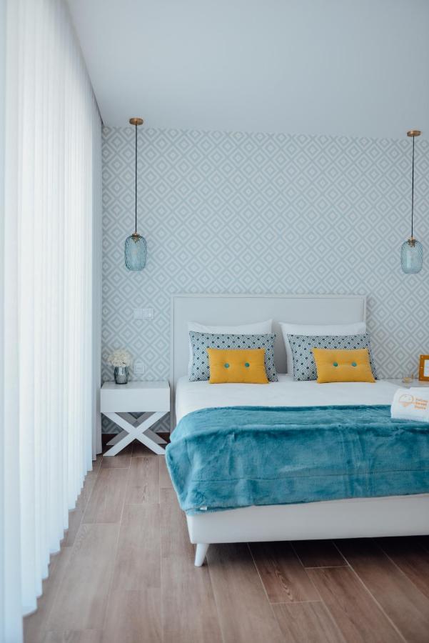 Yellow Sweet Home - Maria E Beatriz Nazaré Exterior photo